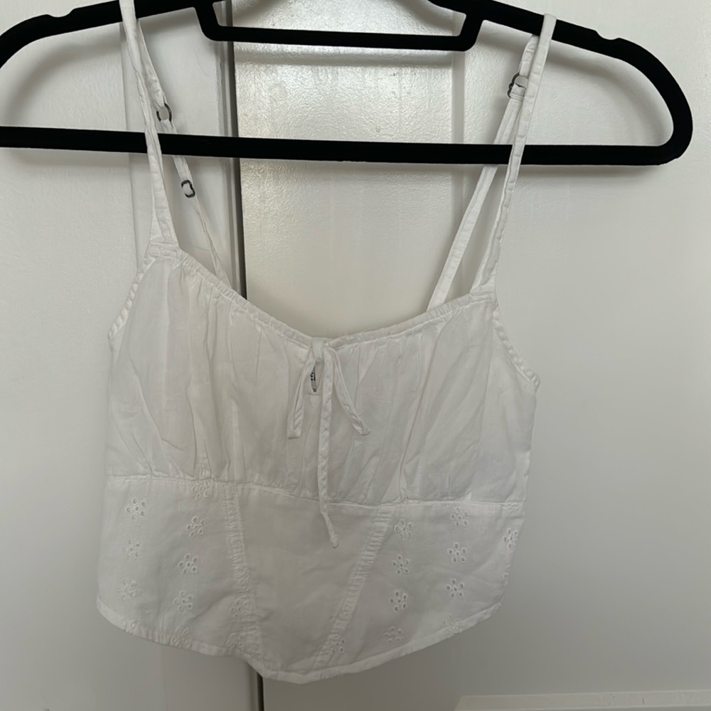 White floral tank from Hollister!